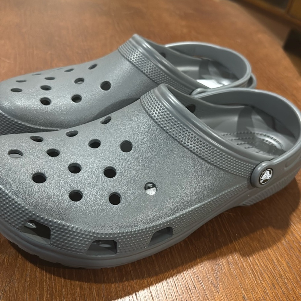 Crocs Unisex Gray Sandals Mens Size 13